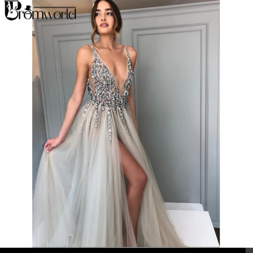 Promworld Backless Grey Evening Dresses 2019